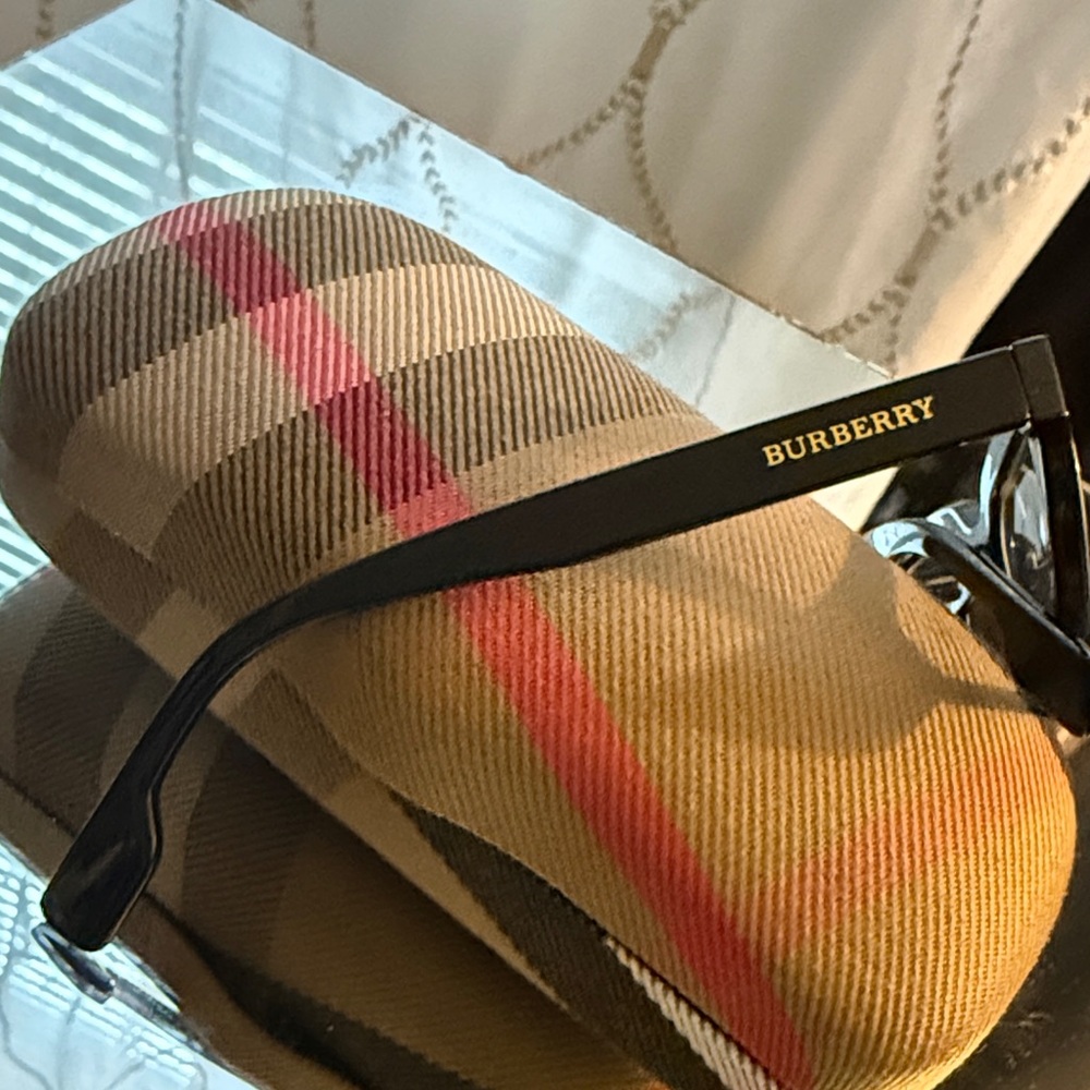 Burberry Black Rectangular Acetate Glasses - image 3